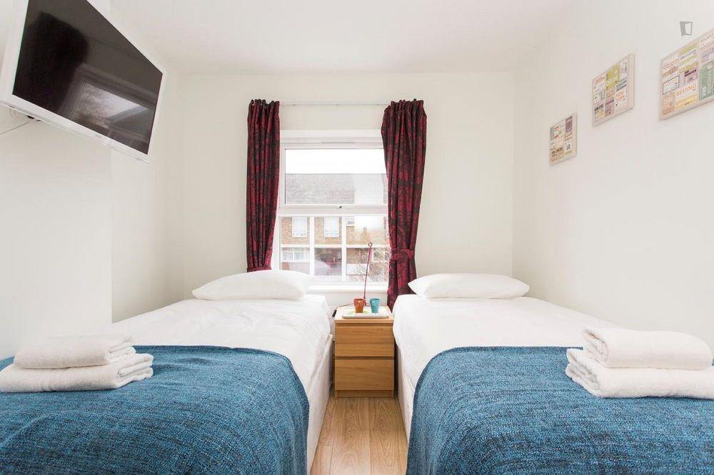 406 Harrow Hotell London Eksteriør bilde